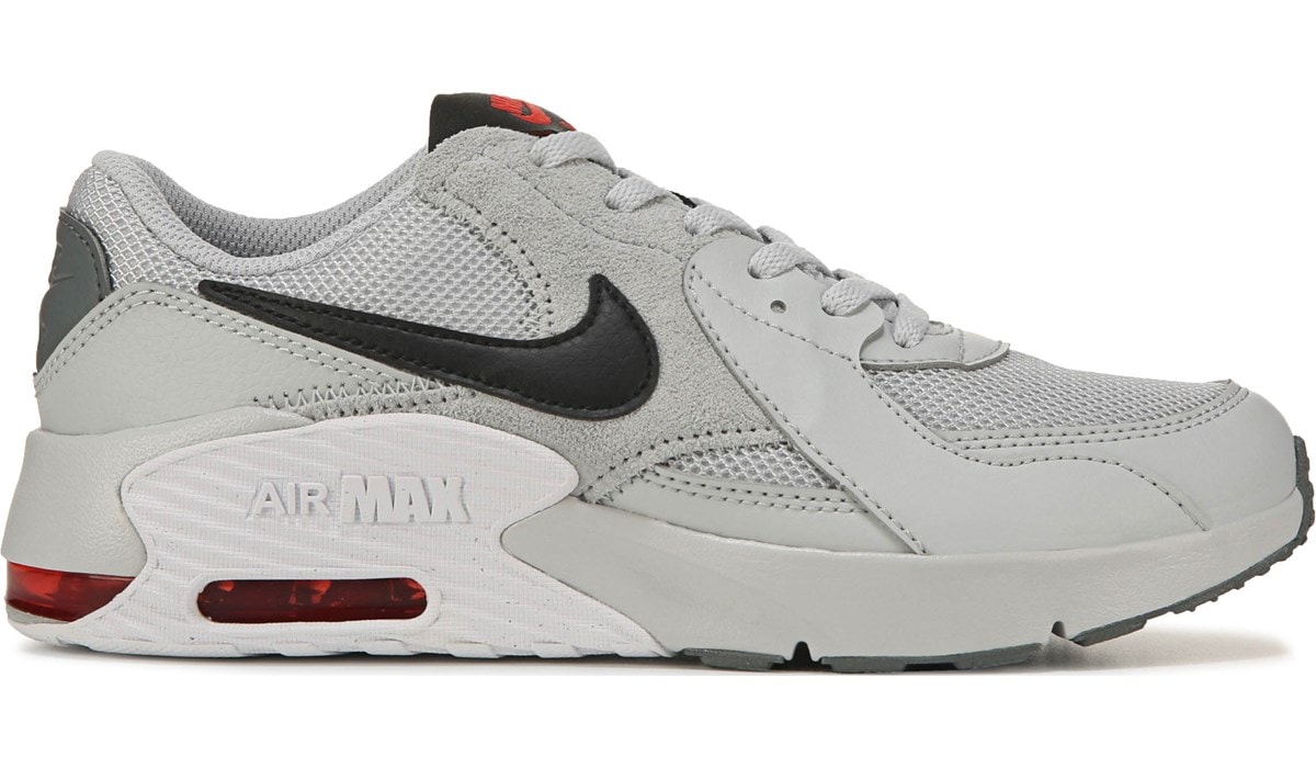 nike air max excee wide width