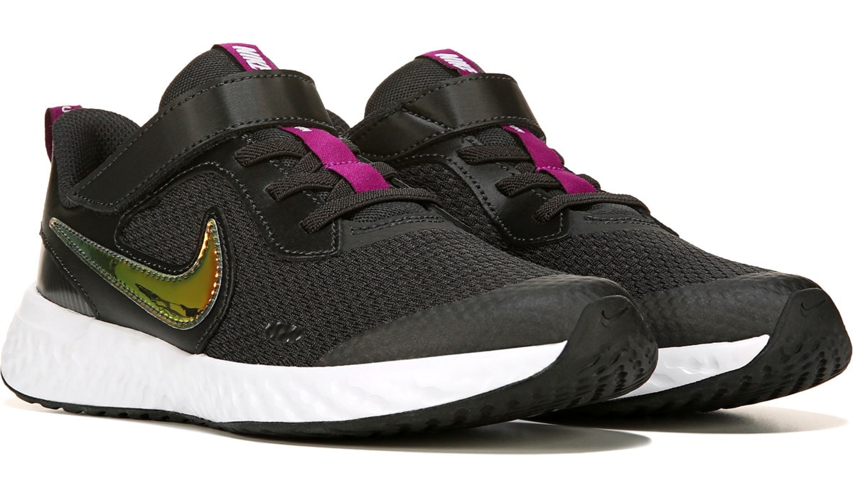 nike kids revolution