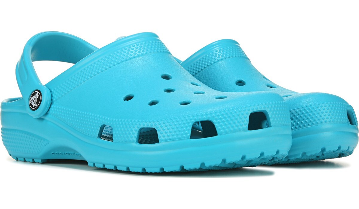 Save Money When Shopping at Famous Footwear. Join Karma For Free