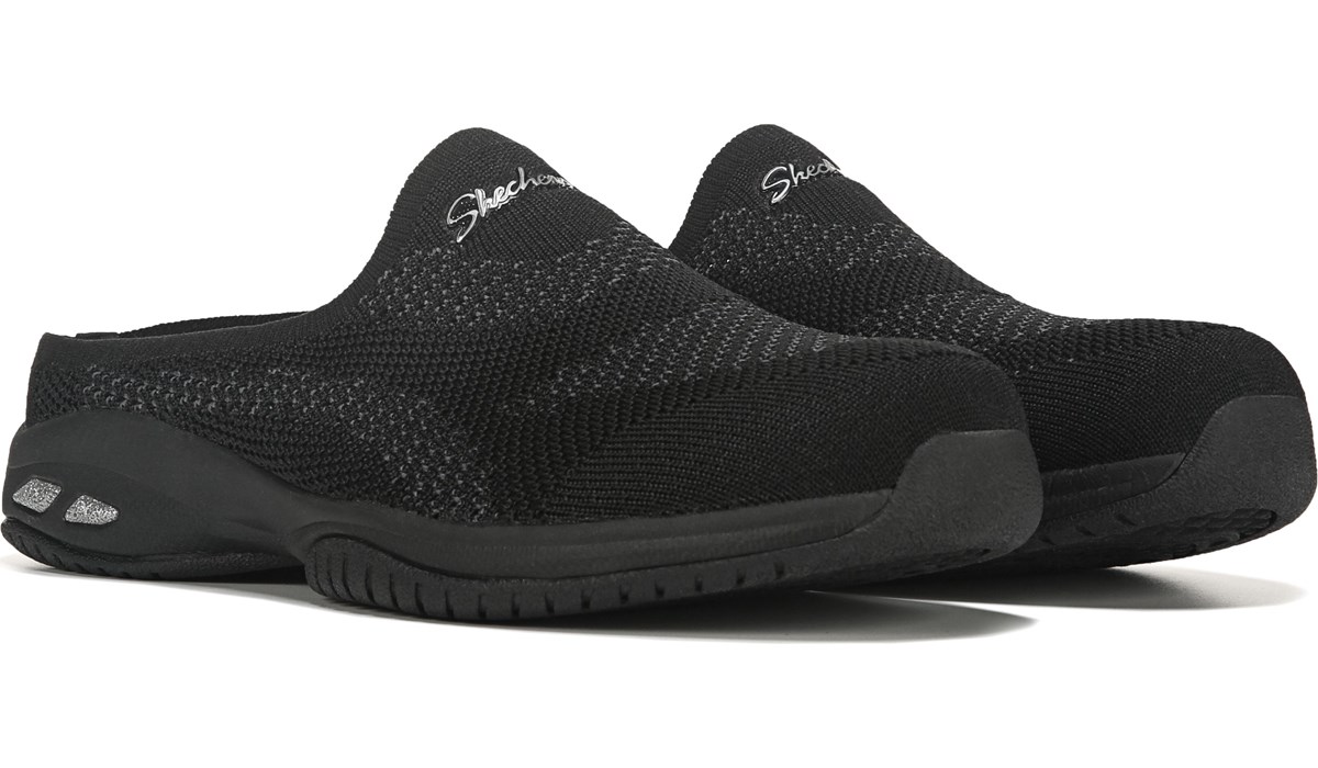 skechers black tennis shoes