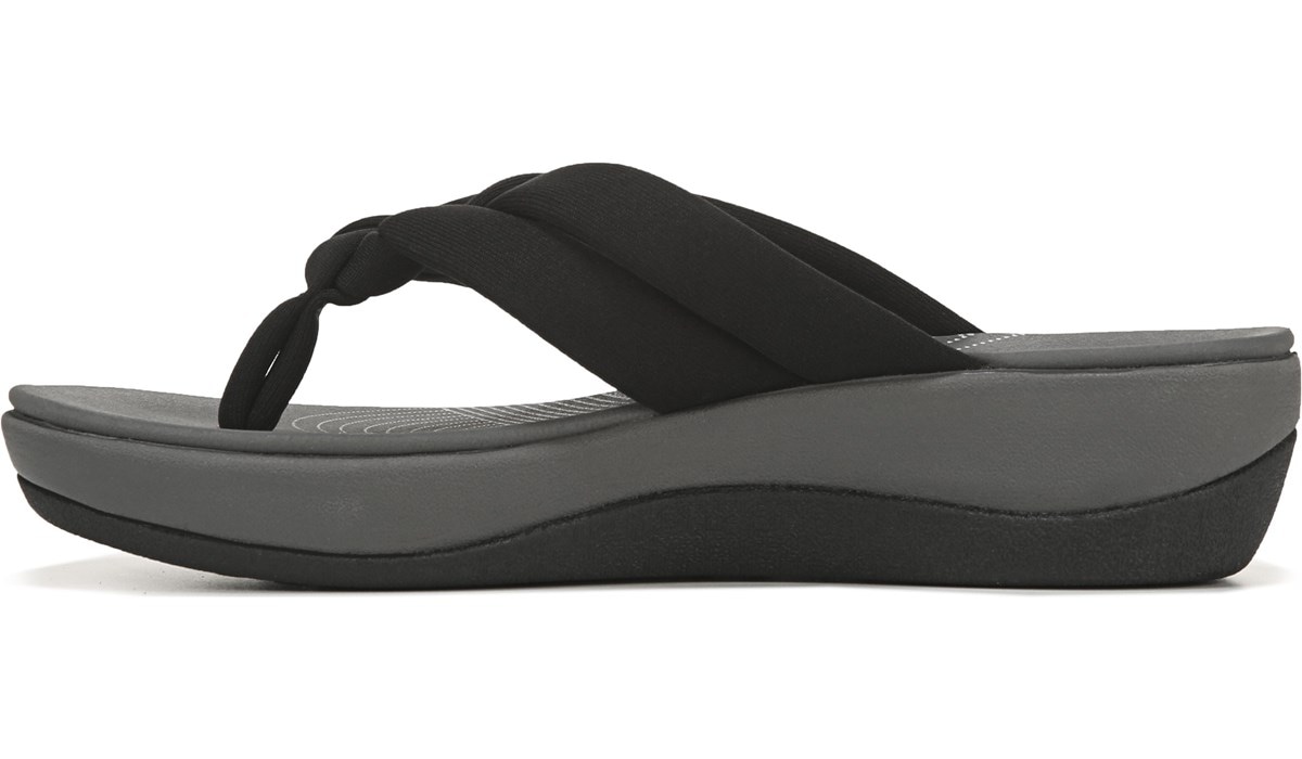 Clarks liya on sale gaze flip flops