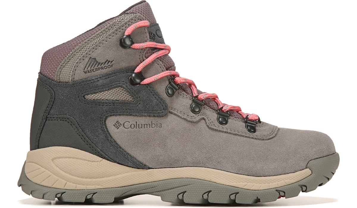 columbia women's newton ridge plus waterproof hiking boot reviews